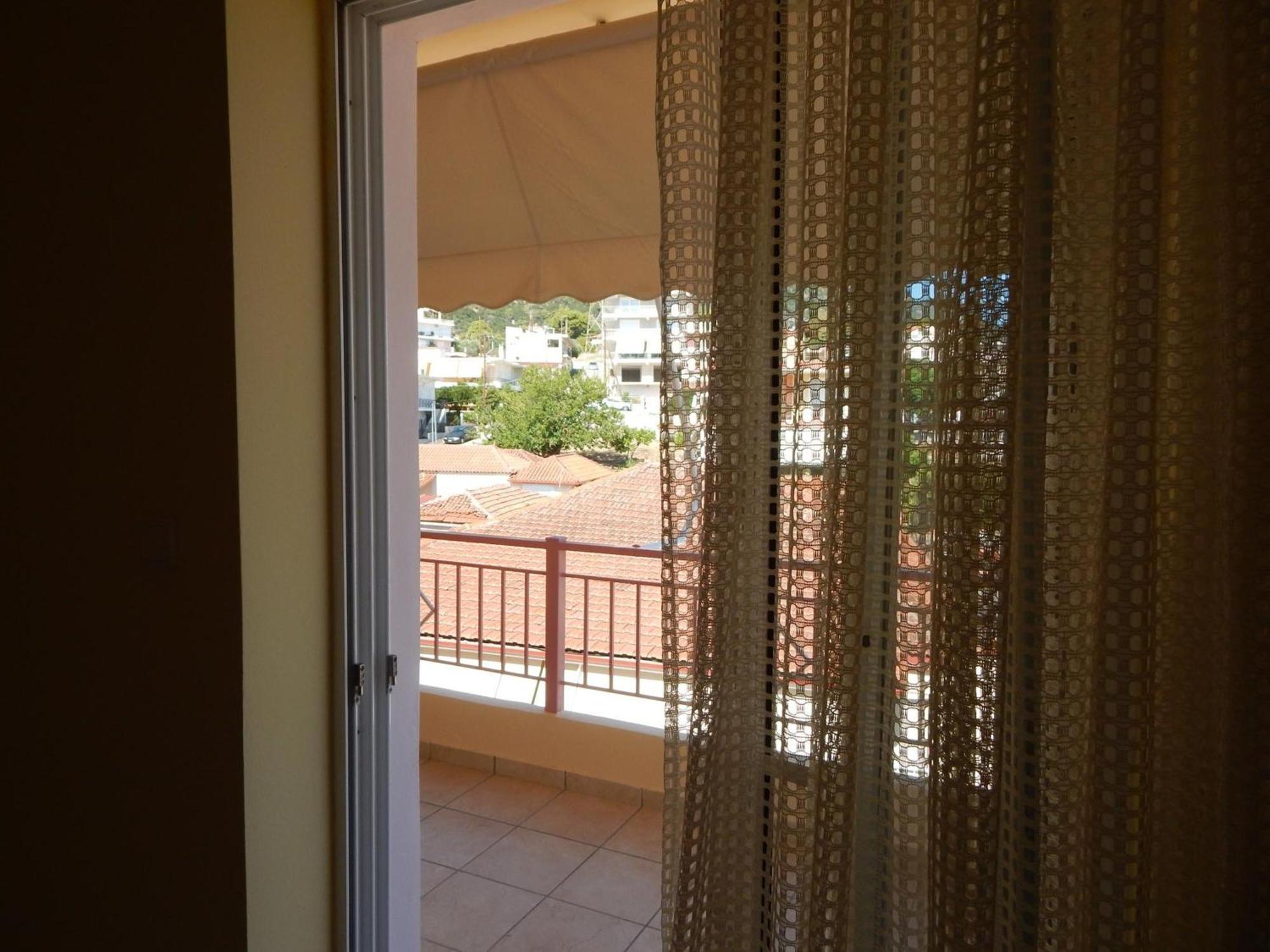Angela'S Apartment With Beautiful Balcony View Agios Konstantinos  Ngoại thất bức ảnh